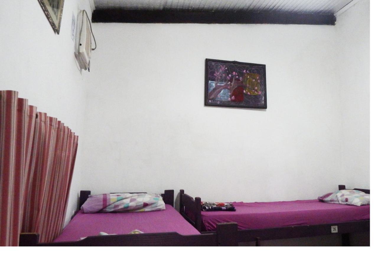 Hostel De Pichincha Gualeguaychu Bagian luar foto